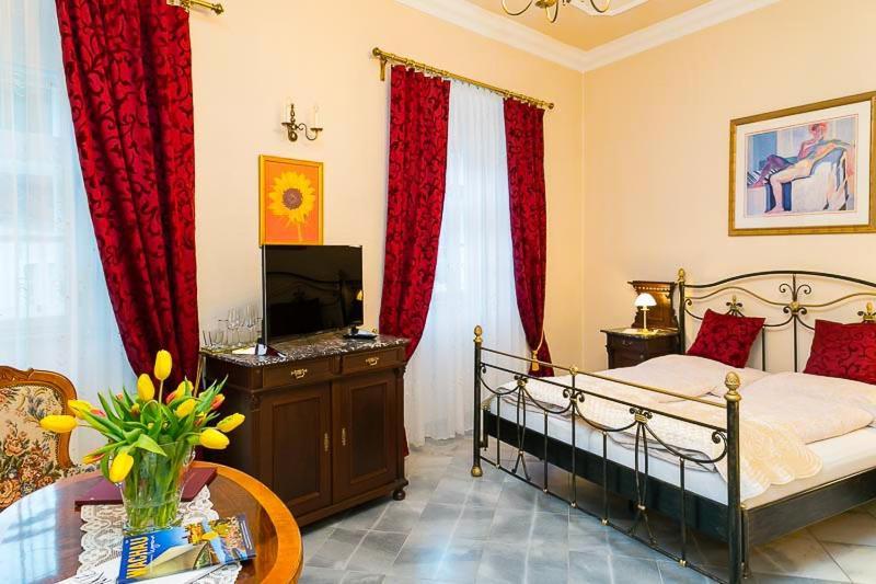 Boutique Hotel Ur-Wachau Weissenkirchen in der Wachau Ngoại thất bức ảnh